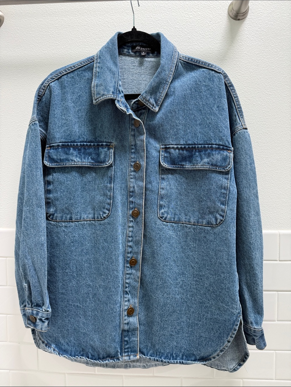 LIKE NEW Blu Pepper Denim Shacket Oversized Jean Jacket Medium Wash Blue Small - Picture 6 of 11